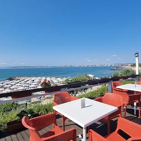 Casa Real 2 Bedroom With A Sea View Apartman Szveti Vlasz