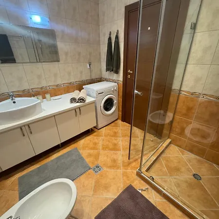 каса реал с 2 спальнями 2 этаж Apartment