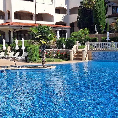 каса реал с 2 спальнями 2 этаж Apartment Sveti Vlas