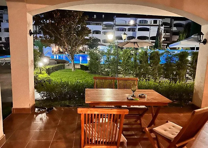 каса реал с 2 спальнями 2 этаж Апартамент