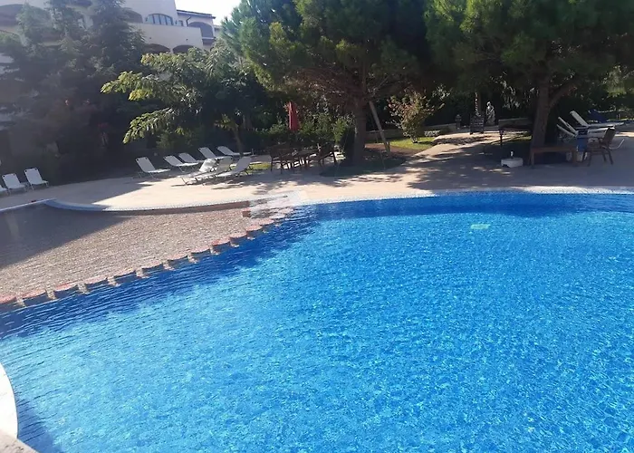 каса реал с 2 спальнями 2 этаж Апартамент *