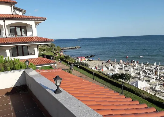 Апартамент каса реал с 2 спальнями 2 этаж