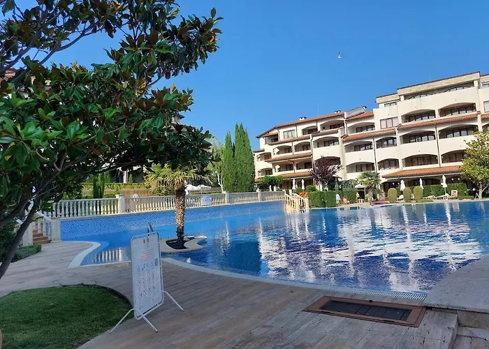 Апартамент каса реал с 2 спальнями 2 этаж Свети Влас